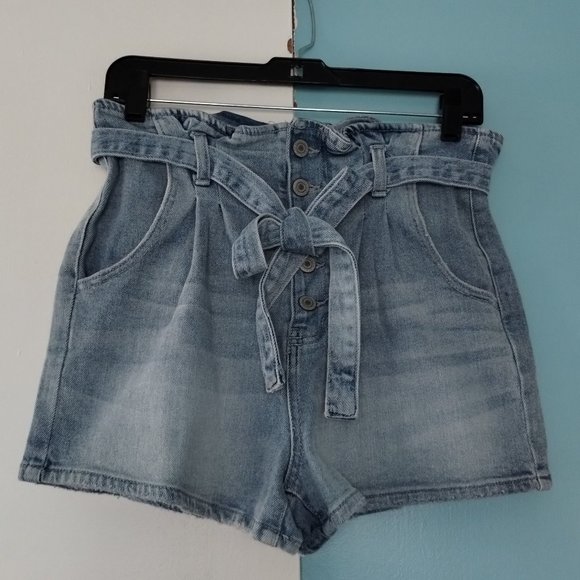 SO Paperbag Waist High Rise Vintage Mom Shorts - Picture 3 of 11